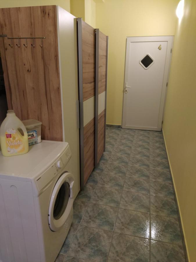PUY Dejan Apartment 3-City Centar Near Arena With Free Parking מראה חיצוני תמונה